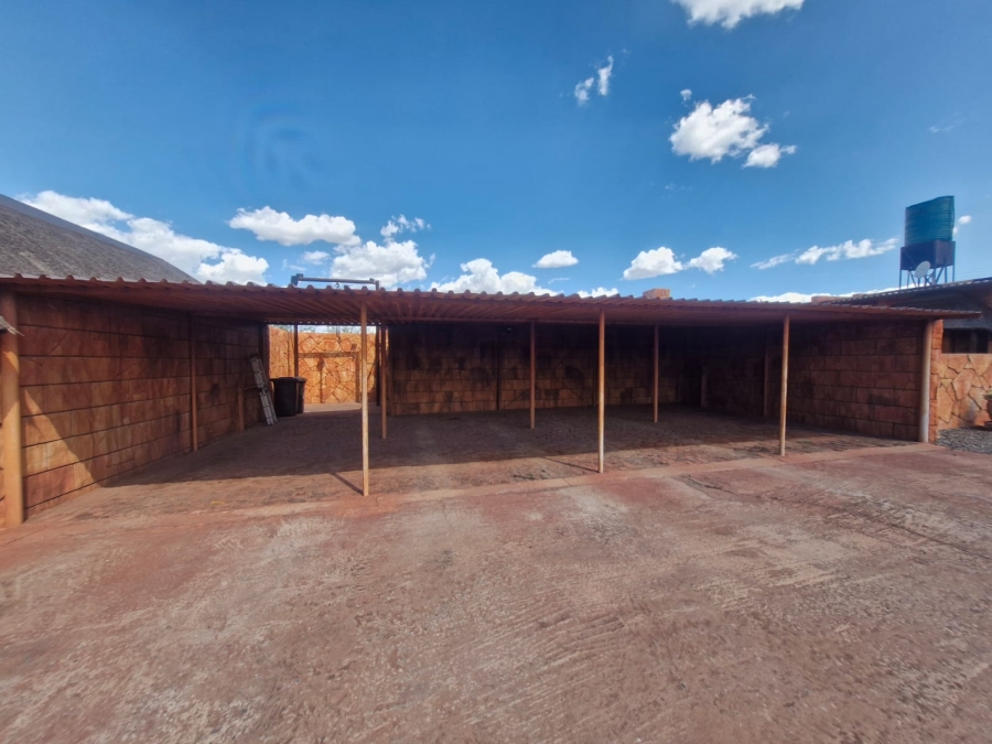 10 Bedroom Property for Sale in Kathu Northern Cape